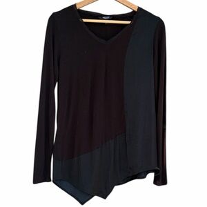 Simply Vera by Vera Wang Women's Black Asymmetrical Top